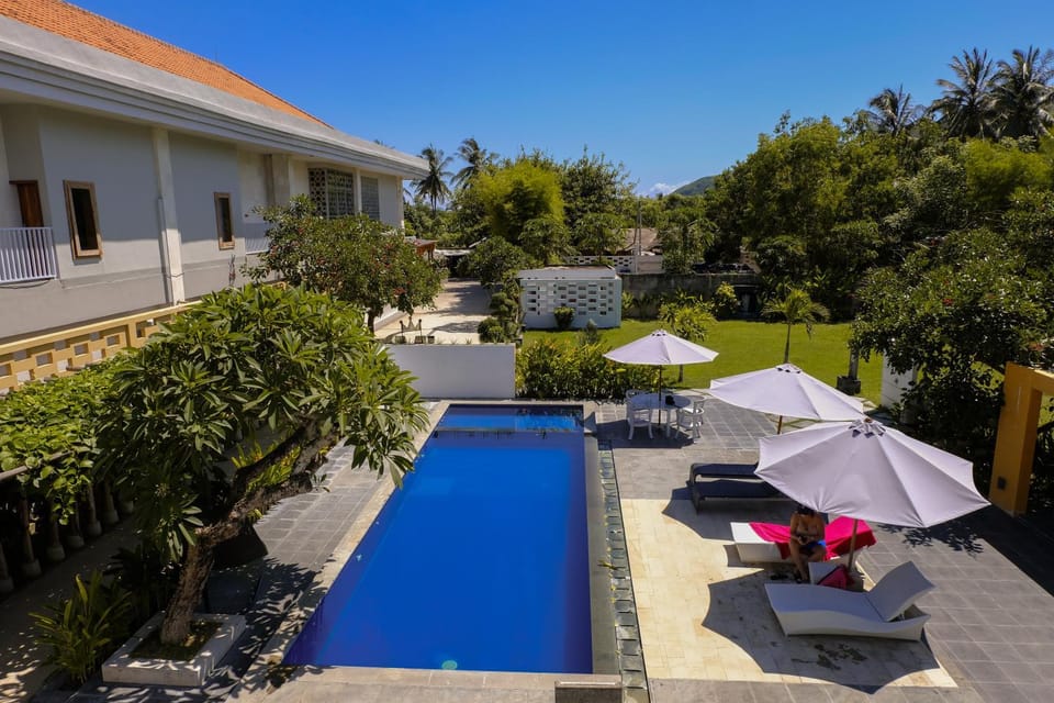 Pool view, Swimming pool