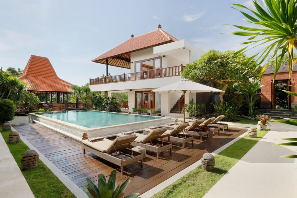 Garden, View (from property/room), Balcony/Terrace, Living room, Seating area, Garden view, Pool view, Area and facilities, Swimming pool, Family