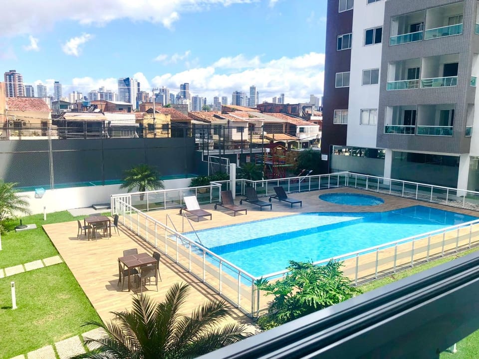 Swimming pool, Swimming pool