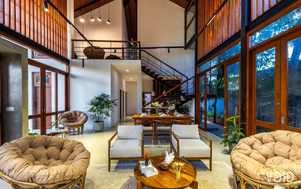 Living room, Diving