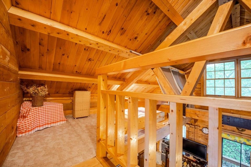 Cozy time in the forest 霖莊 House in Nagano Prefecture