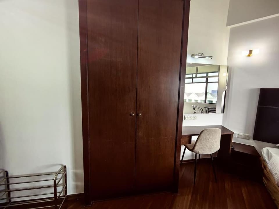 wardrobe