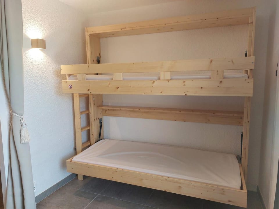 Studio 28m² 4 pers, sauna, pied des pistes - FR-1-516-223 Apartment in Les Deux Alpes