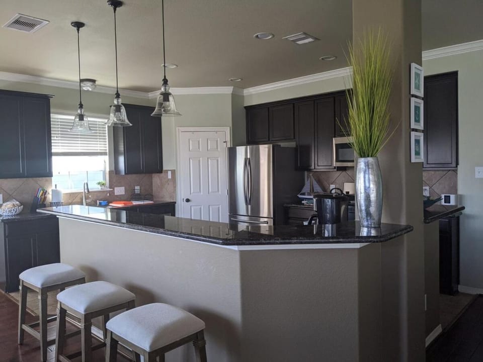 Portofino House - Seabrook - 3 Bed 2 Bath Hot Tub House in Seabrook