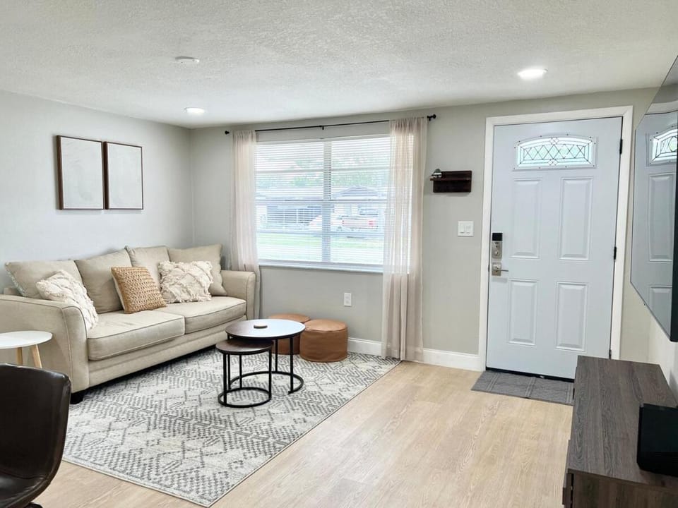Cozy Remodeled House! House in Bayonet Point