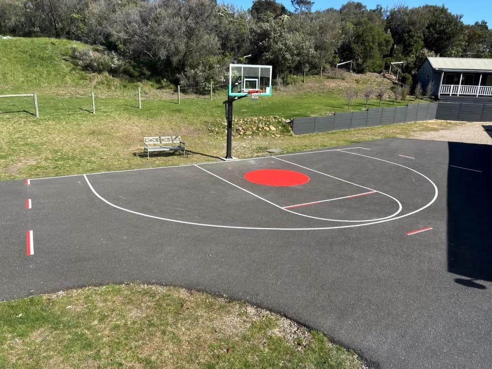 Coastal Luxe Pool Tennis Sauna Basketball House in Fingal