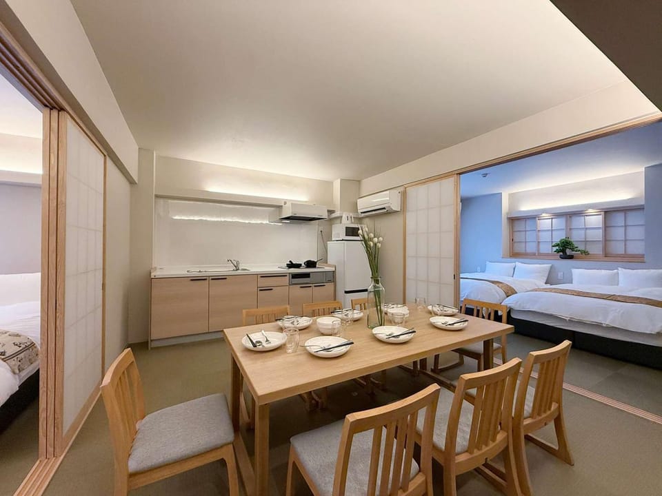 Kitchen or kitchenette, Photo of the whole room, Bedroom