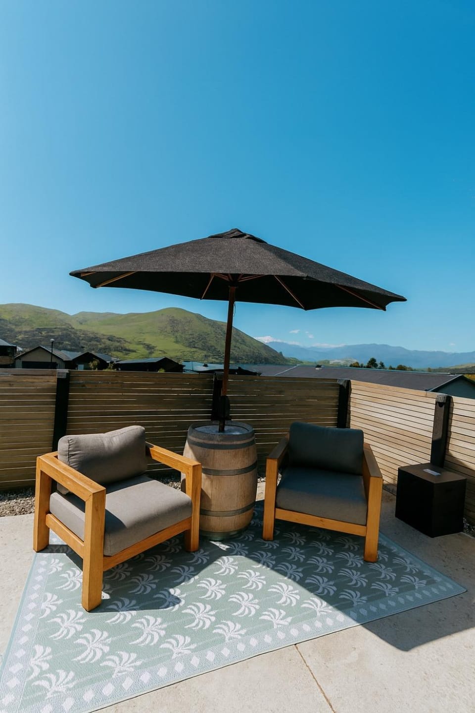 Patio, Day, Natural landscape, Seating area, Mountain view