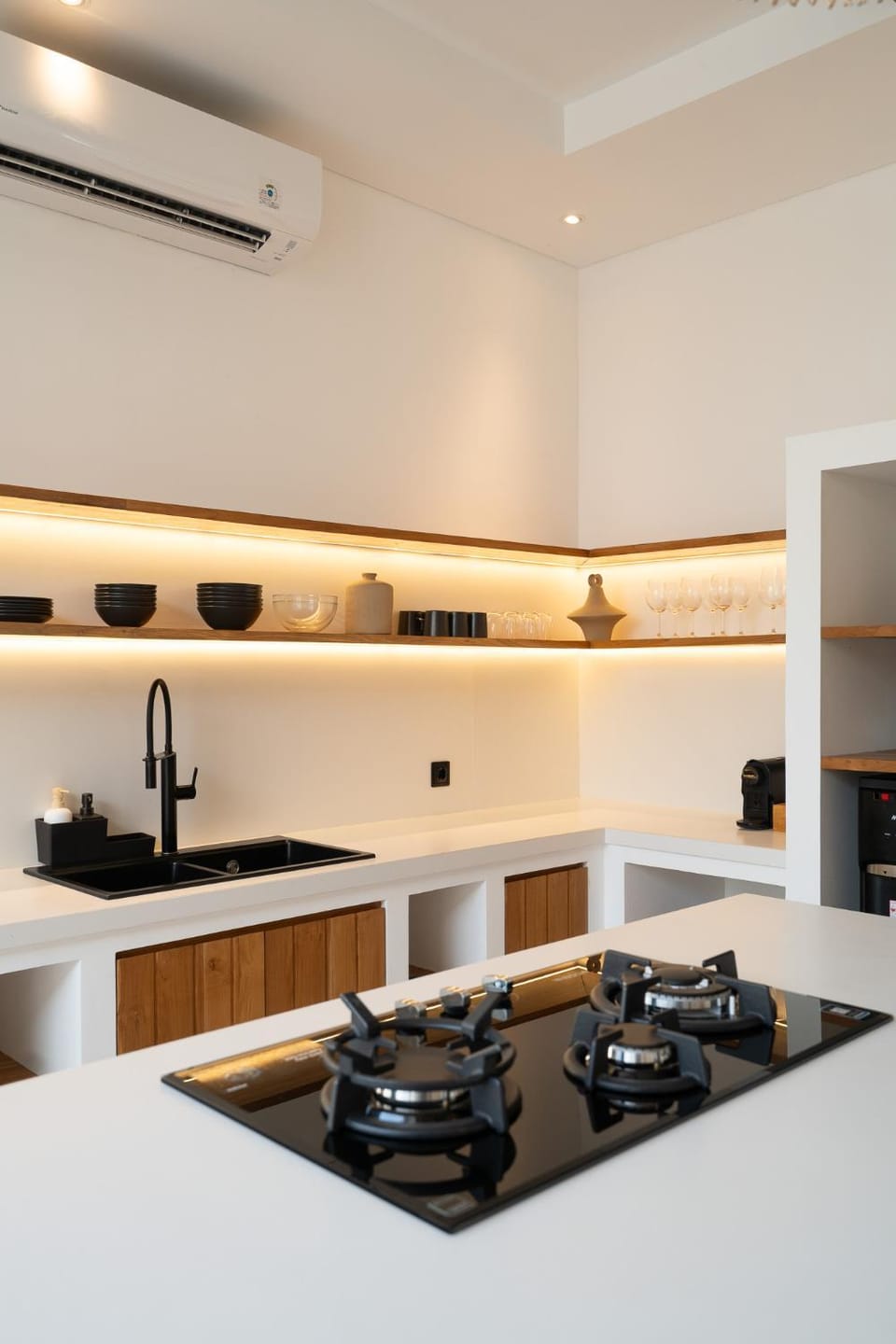 Yolla Bingin Residence 2023 - Uluwatu by Yolla Hospitality Villa in Bali