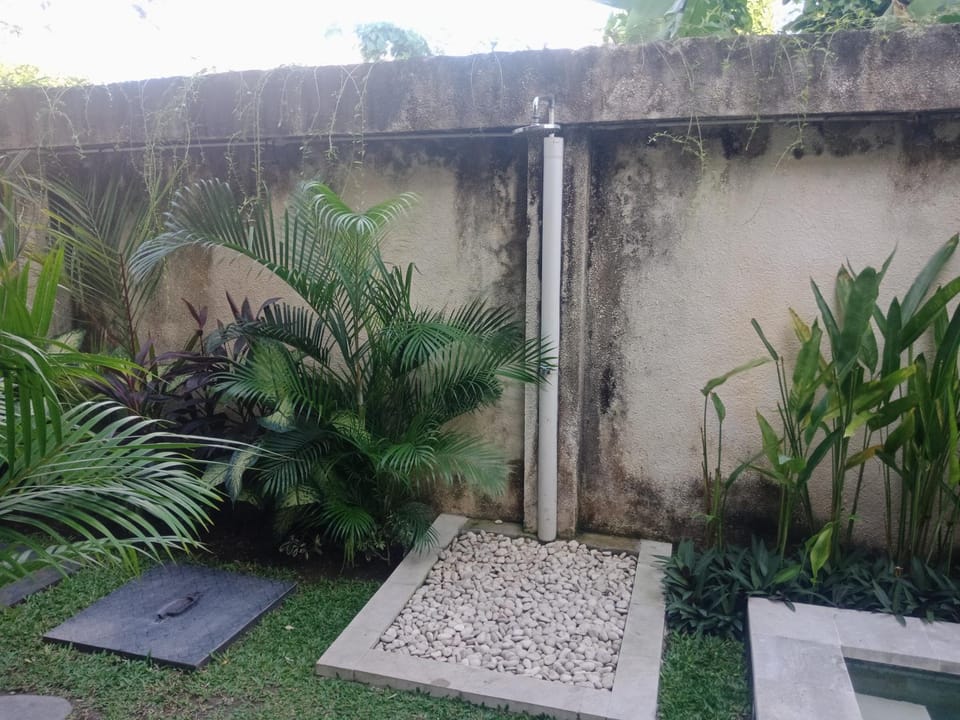Pondok Galang Guest House Bed and Breakfast in North Kuta