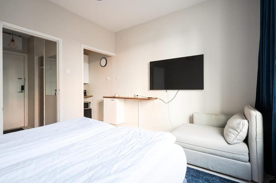 TV and multimedia, Photo of the whole room, Seating area
