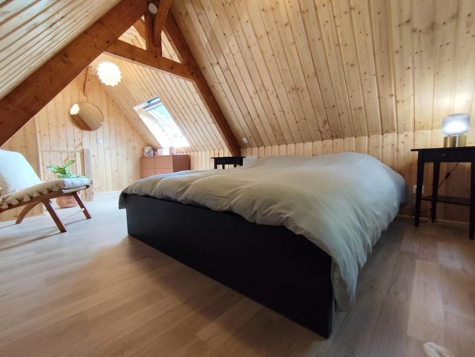 Le refuge arboré House in Normandy