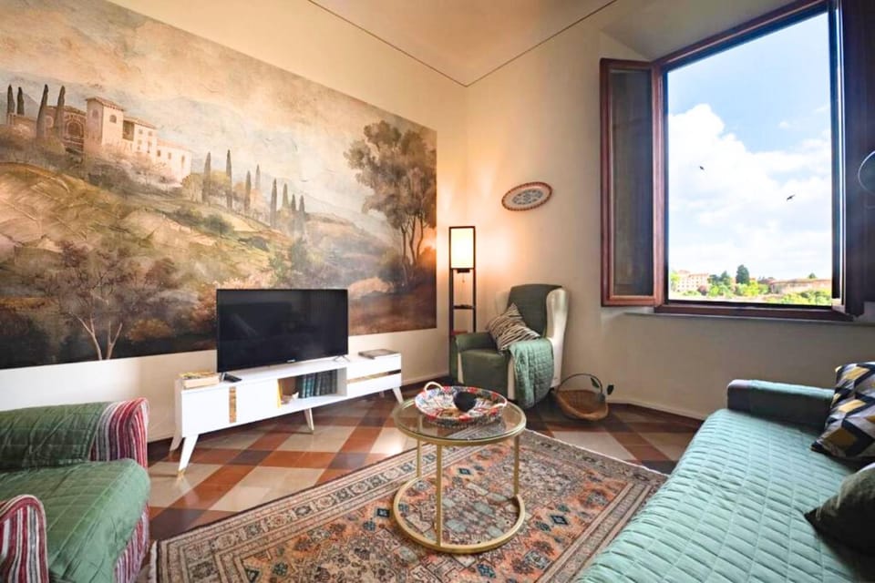 TV and multimedia, View (from property/room), Living room, City view, Landmark view, Street view