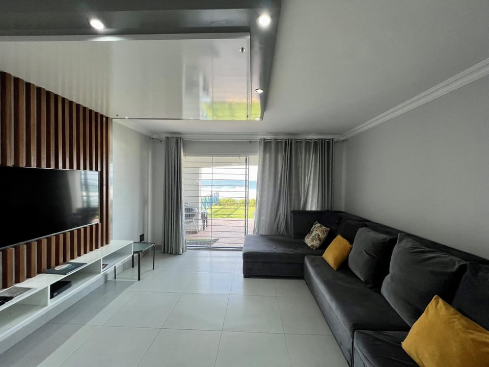 2 Le Paradis Apartment in Dolphin Coast