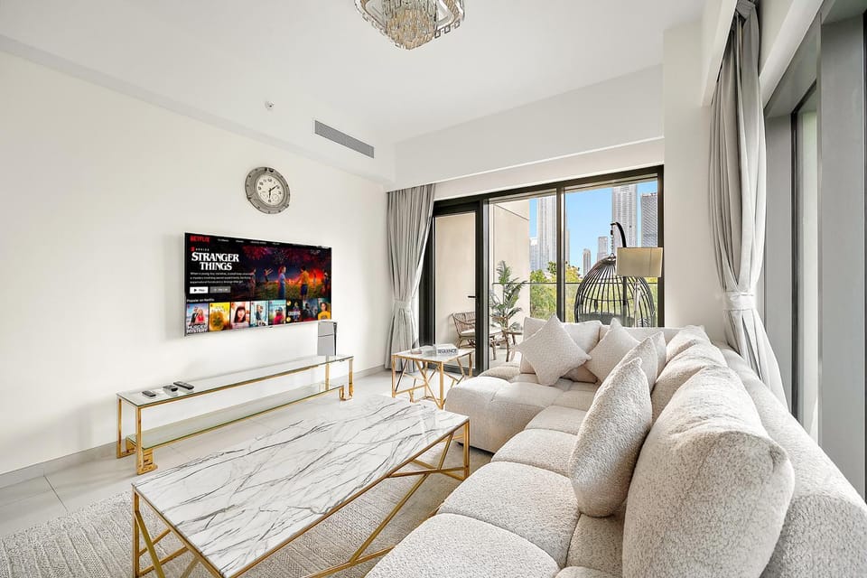 TV and multimedia, Living room, Evening entertainment, air conditioner