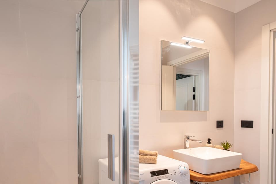 Villa Sofia, Eleganza a 2 Minuti dal Mare e dal Centro Apartment in Capo d'Orlando