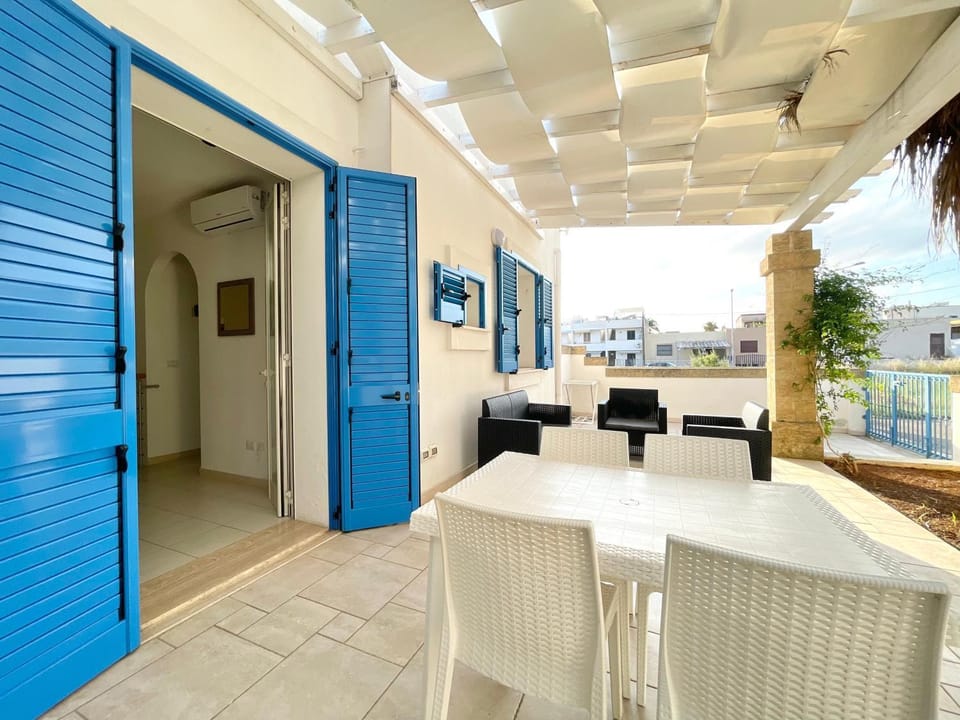 Patio, Day, View (from property/room), Balcony/Terrace, Dining area
