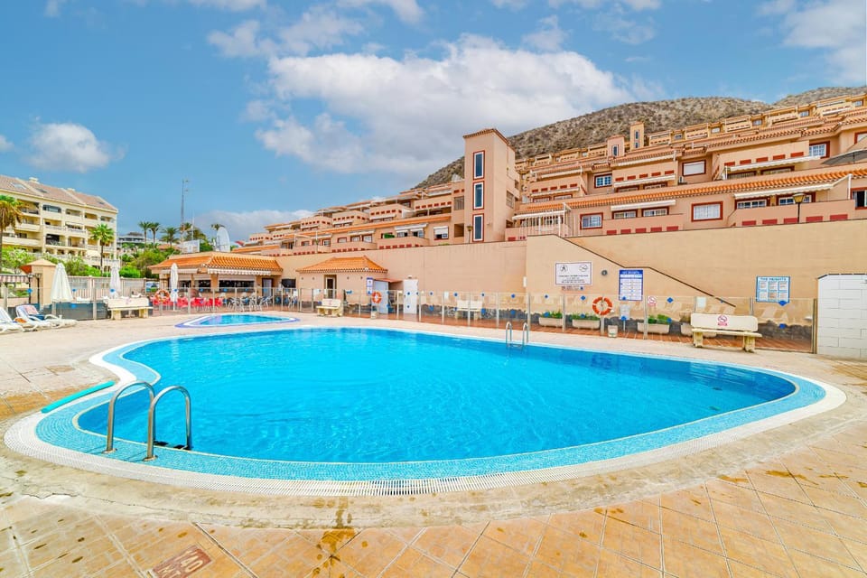 Sunny Heights Apartment in Los Cristianos