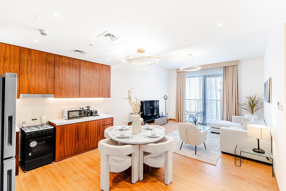 TV and multimedia, Living room, Dining area