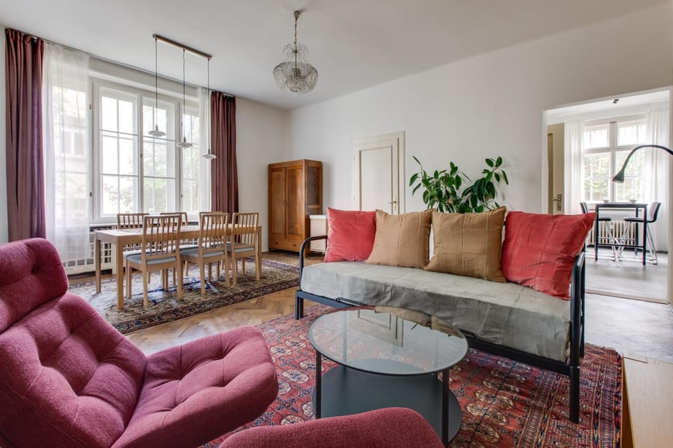 Living room, Seating area, Dining area