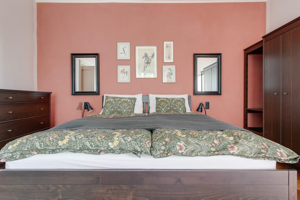 Bed, Bedroom, wardrobe