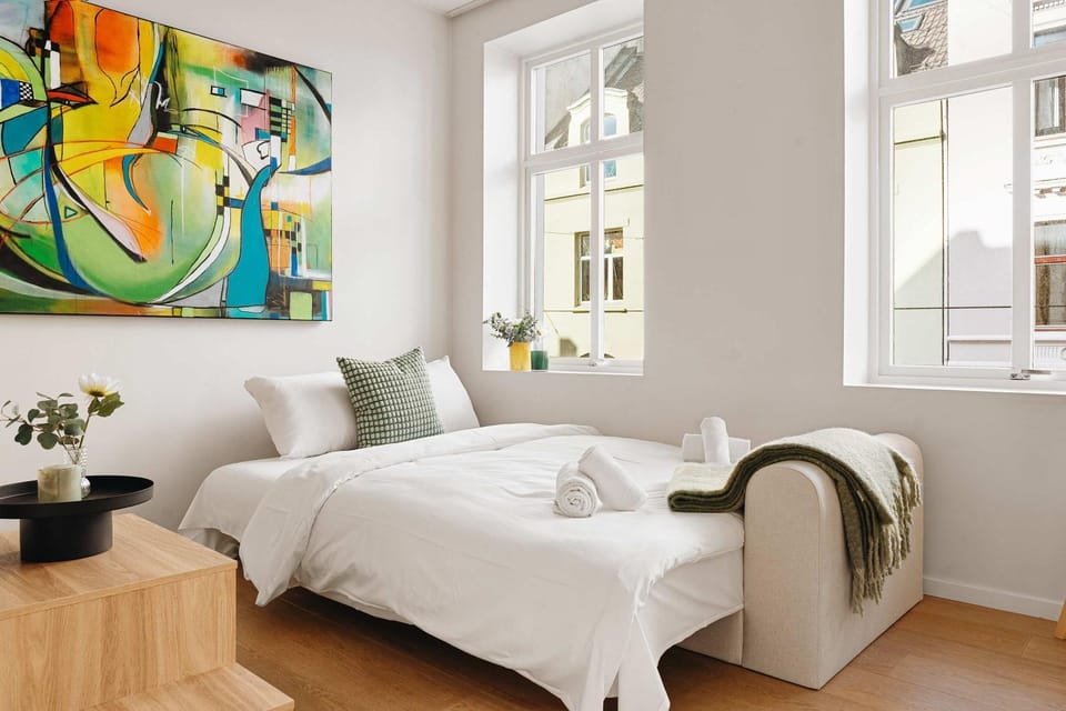 Living room, Bedroom