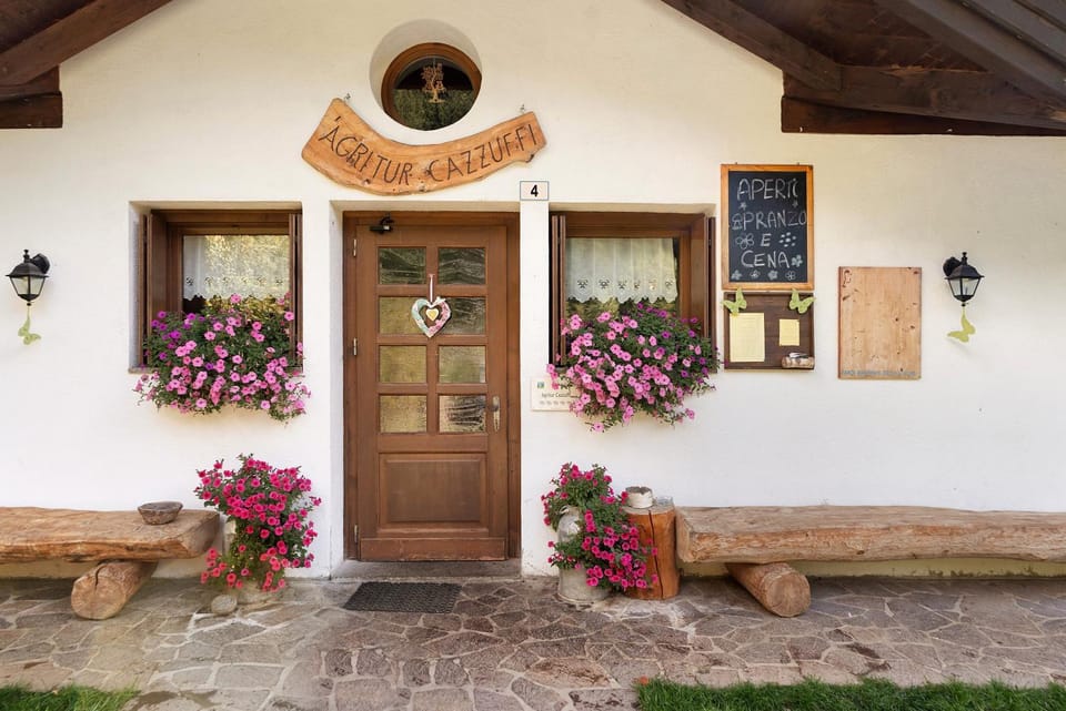 Agritur Cazzuffi Farm Stay in Trentino-South Tyrol