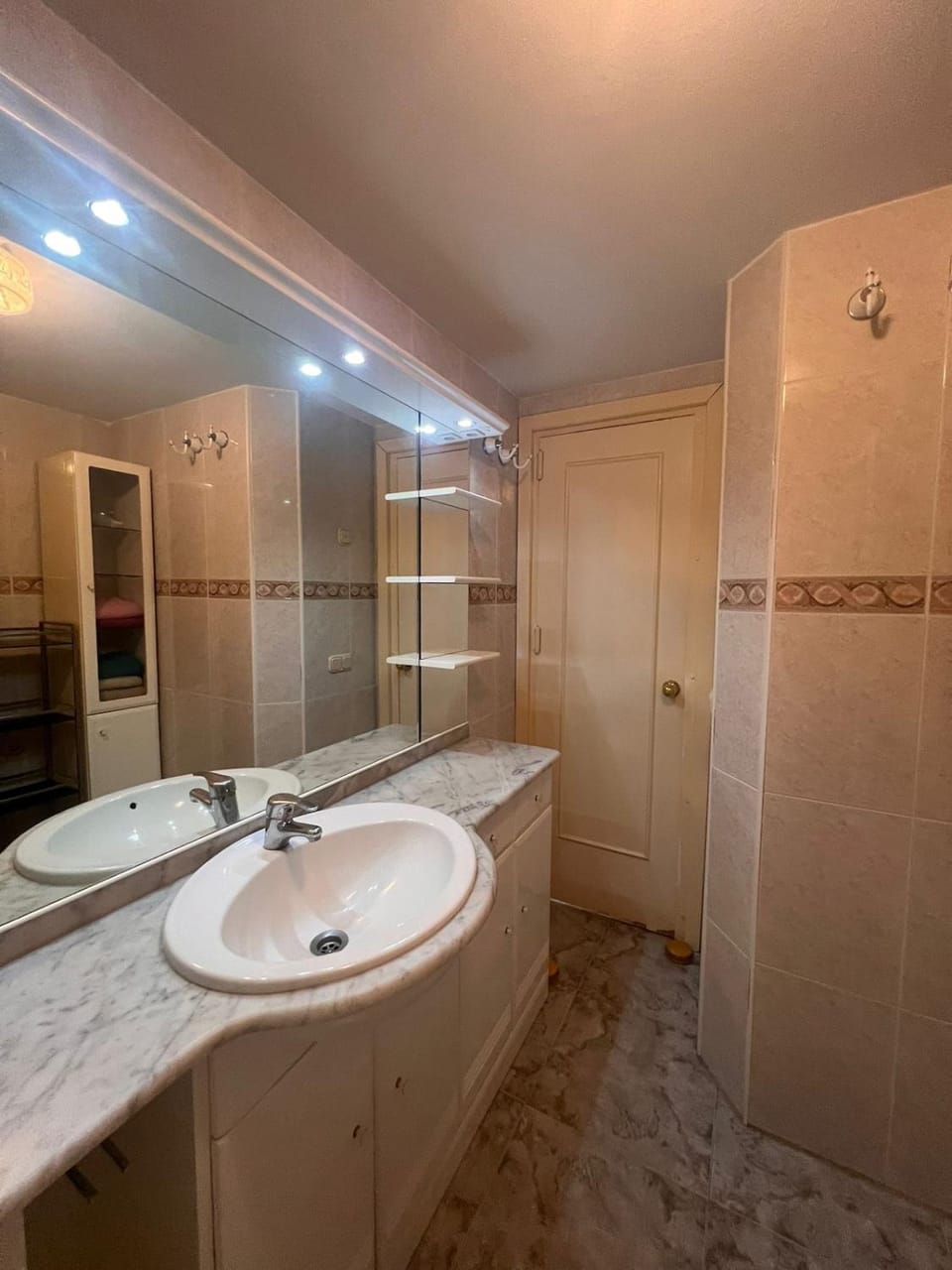 NT Sunny Benalbeach Escape Pools and Beach Apartment in Benalmadena