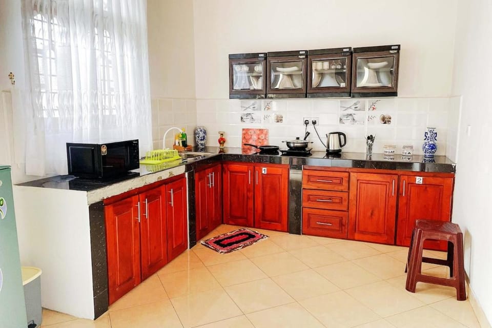 Tree Breeze Apartment in Negombo