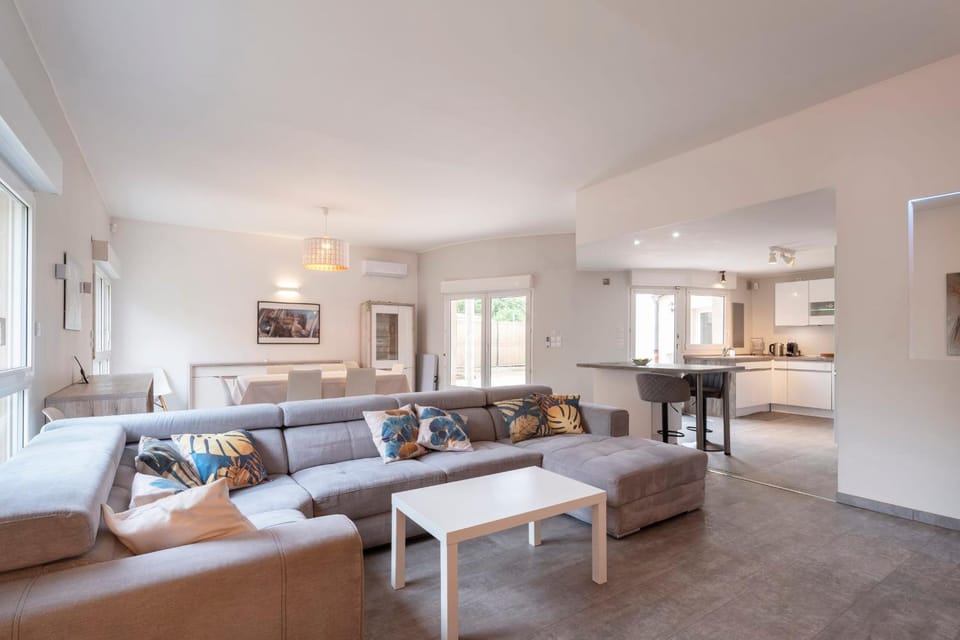 Le Château Jeannot House in Thionville