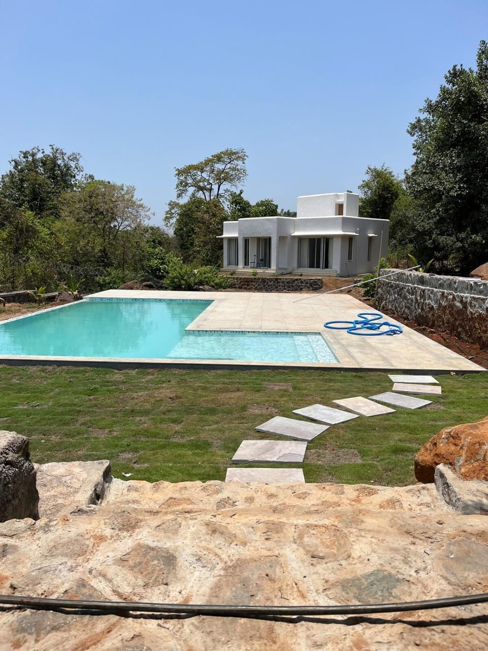 Pool view, Swimming pool, sunbed