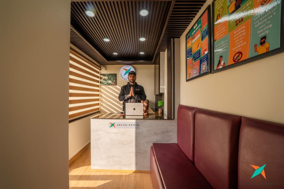 Lobby or reception, Lobby or reception