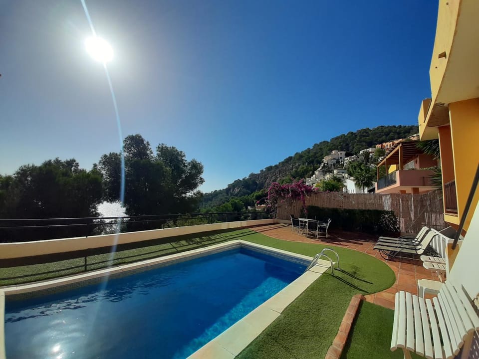 Casa Calaiza House in Costa Tropical