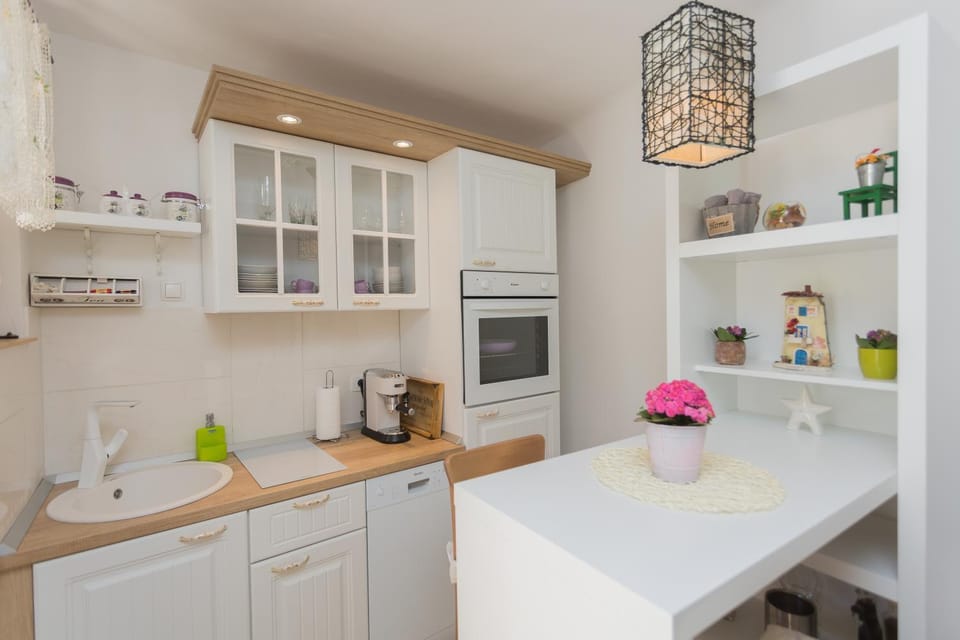 Communal kitchen