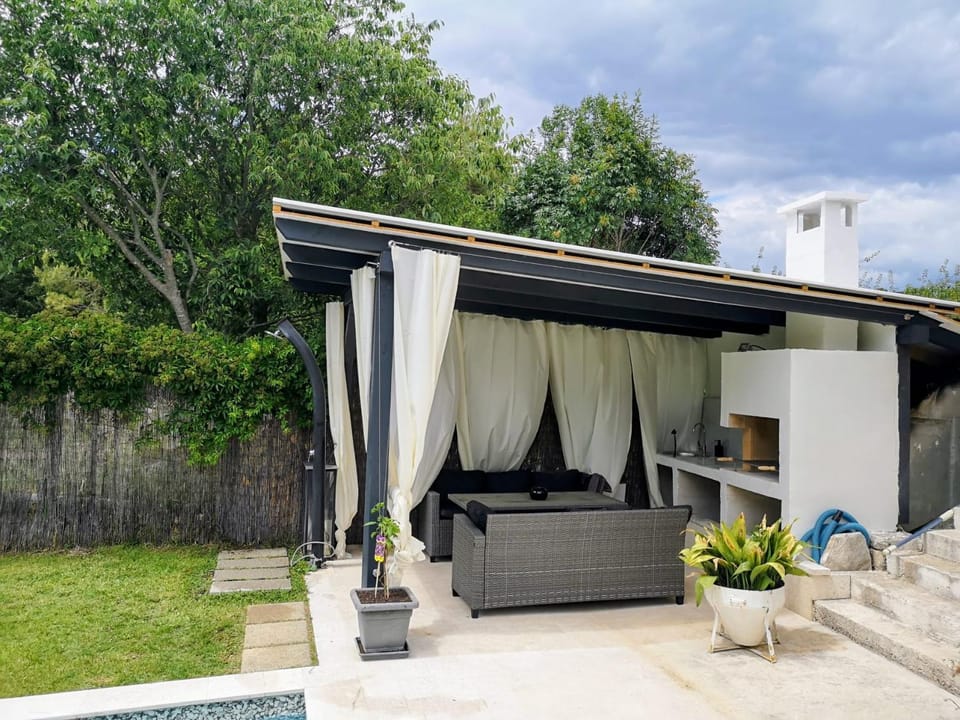 Luxury Apartment with Private Heated Pool Apartment in Šibenik