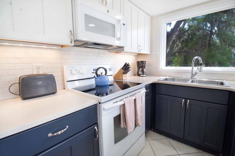 611 Magnolia-Stella Maris House in Edisto Beach