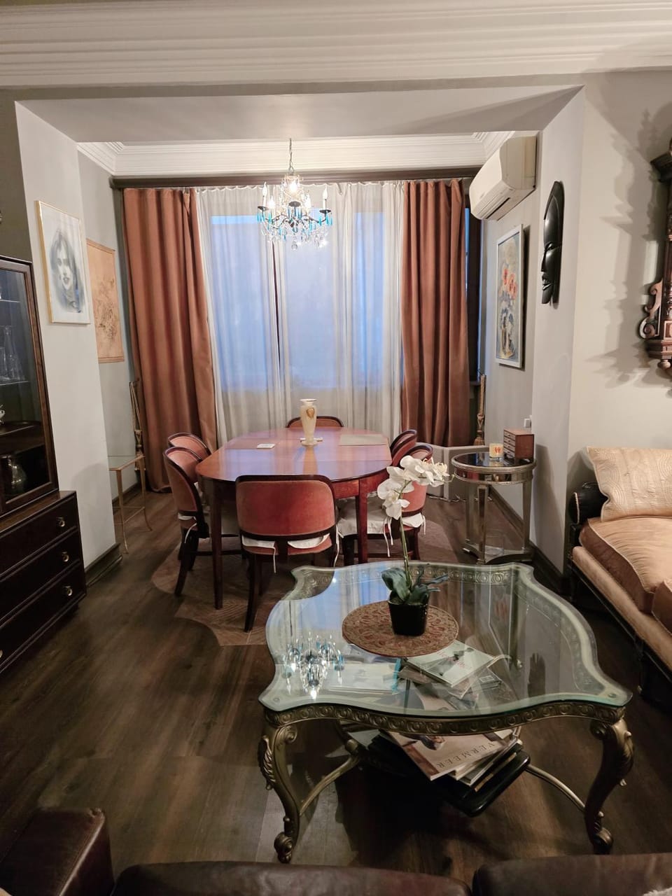 LUXURY Huge 2 Bedroom Apartment City Center Cascade, Opera Best location! Apartment in Yerevan