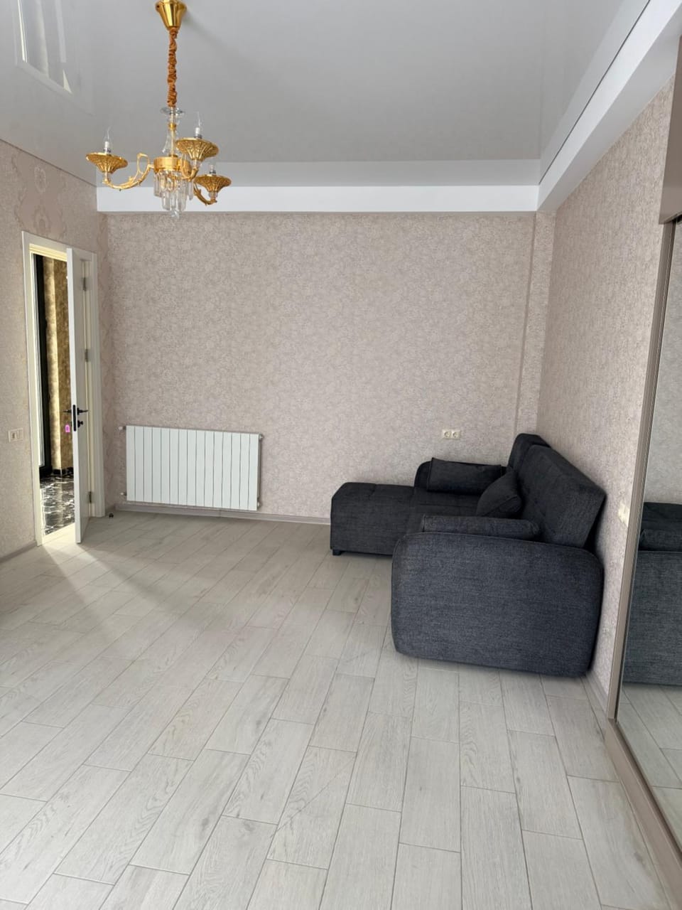 Living room, Seating area, internet