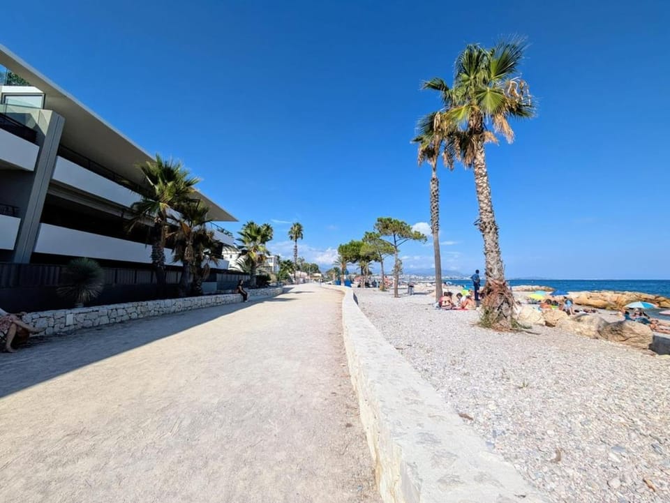 Day, Natural landscape, Beach