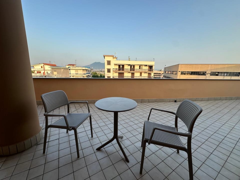 Property building, Balcony/Terrace, Balcony/Terrace, Fitness centre/facilities