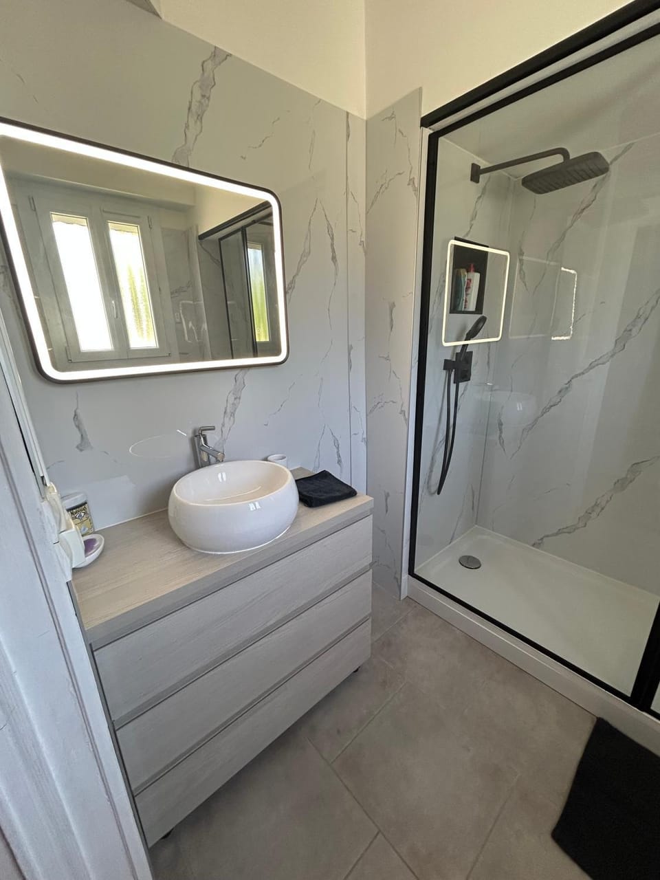 Shower, Bathroom