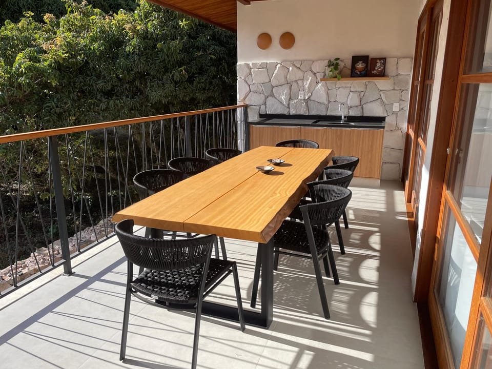 View (from property/room), Balcony/Terrace, Seating area, Dining area