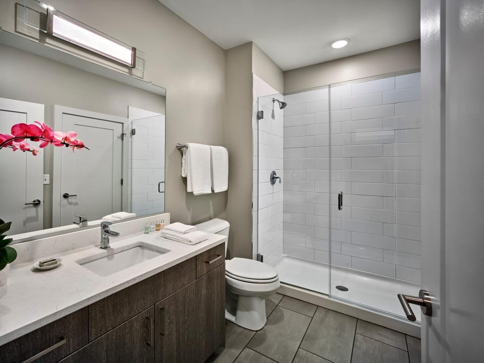 AVE King of Prussia - Short Stay Furnished Apartment Apartment in King of Prussia