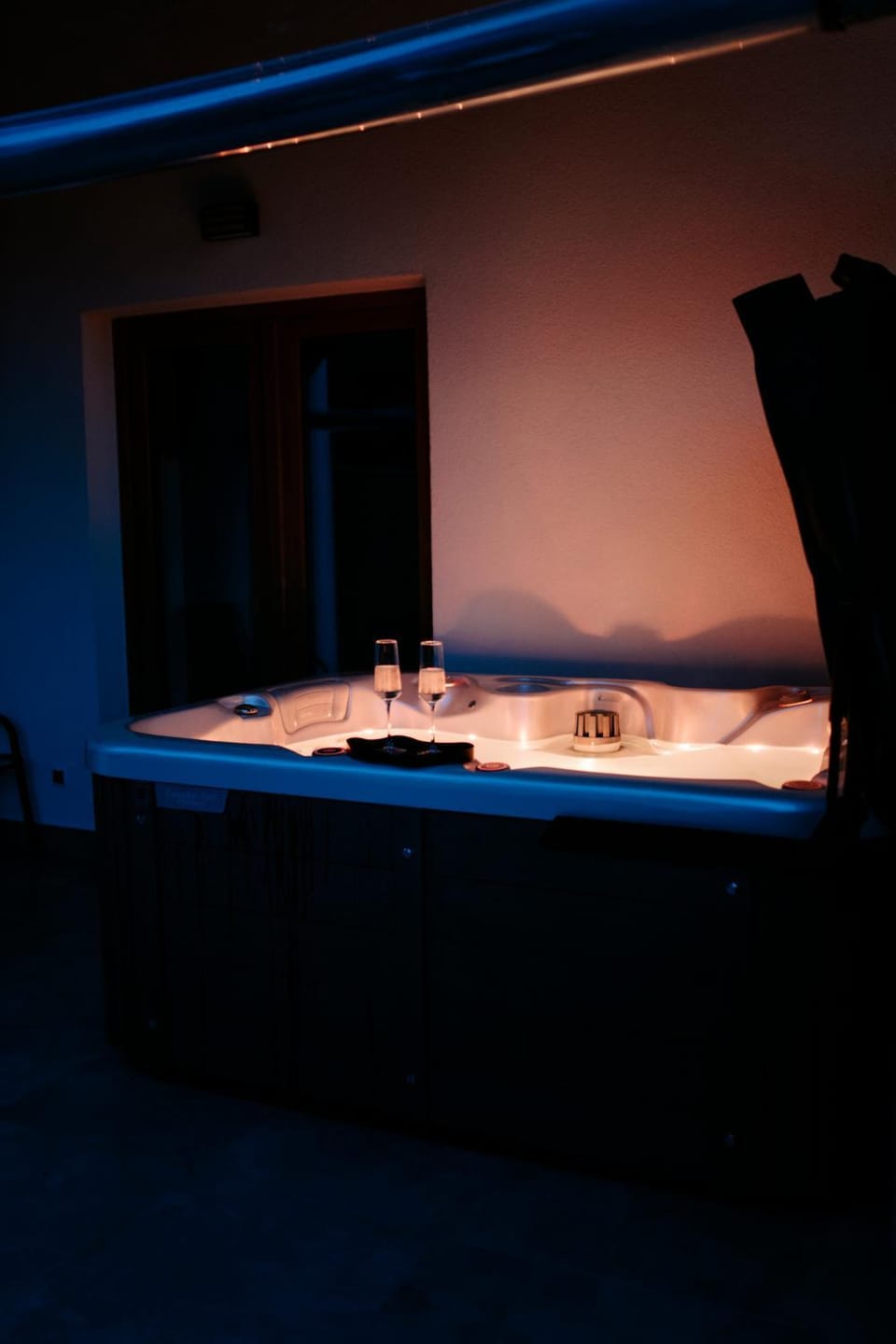 Hot Tub, Spa and wellness centre/facilities