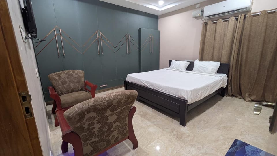 Jayalakshmi Homestay Near Tiruchanur Padmavathi Ammavari Temple Vacation rental in Tirupati
