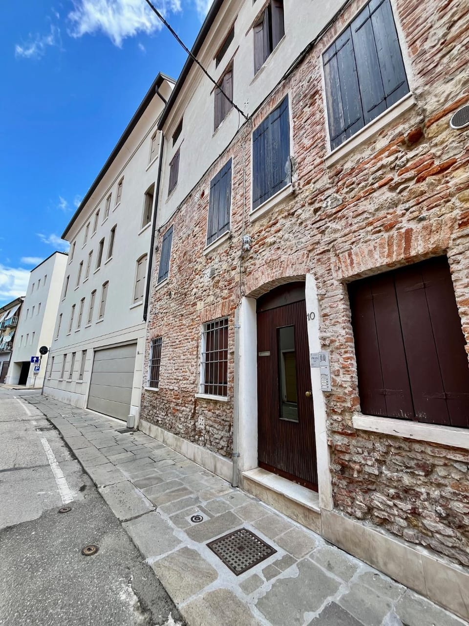 Property building, Neighbourhood, Street view