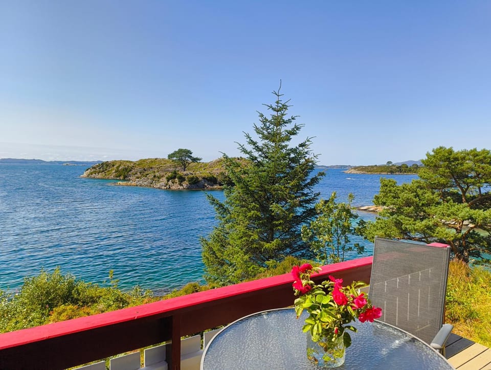 Natural landscape, Balcony/Terrace, Sea view