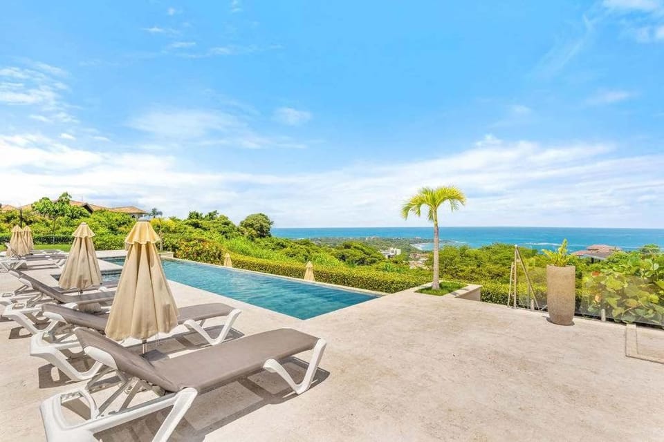 Sea view, Swimming pool