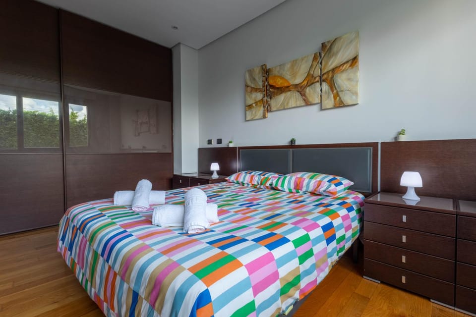 Villa Cantabria I Piscina I Jacuzzi I Bbq I Jardines I Wifi Villa in Cantabria