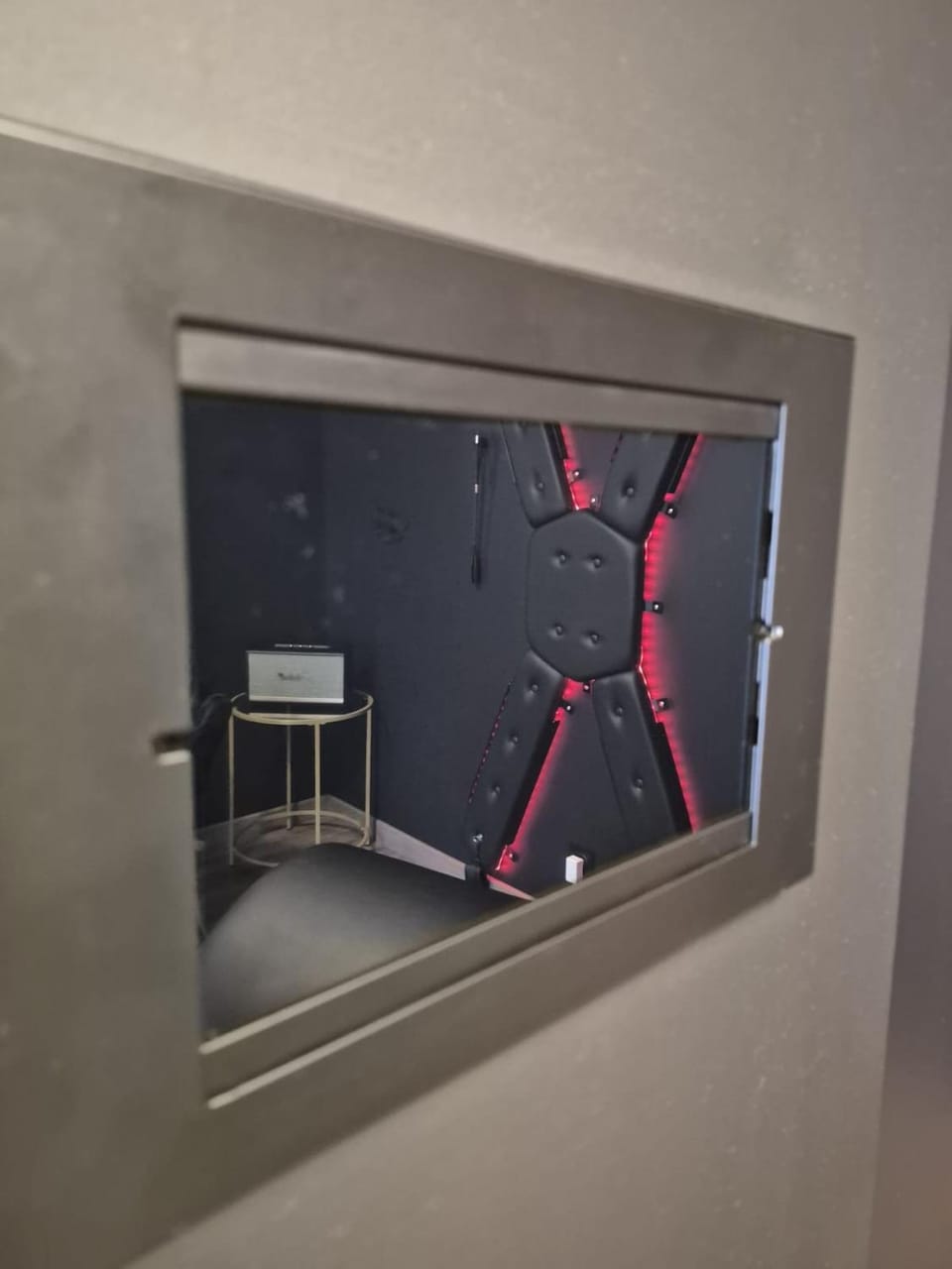 Love Room, balnéo, lit king-size, douche XXL etc House in Nouvelle-Aquitaine